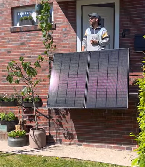 Design Meets Sustainability: @villa_pocket’s Balcony Solar Panel System with Sunshare